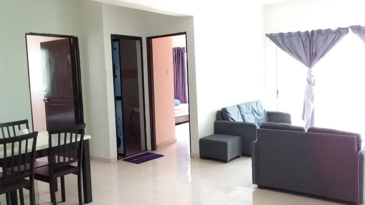 Sunshine Bay Resort Port Dickson Exterior foto